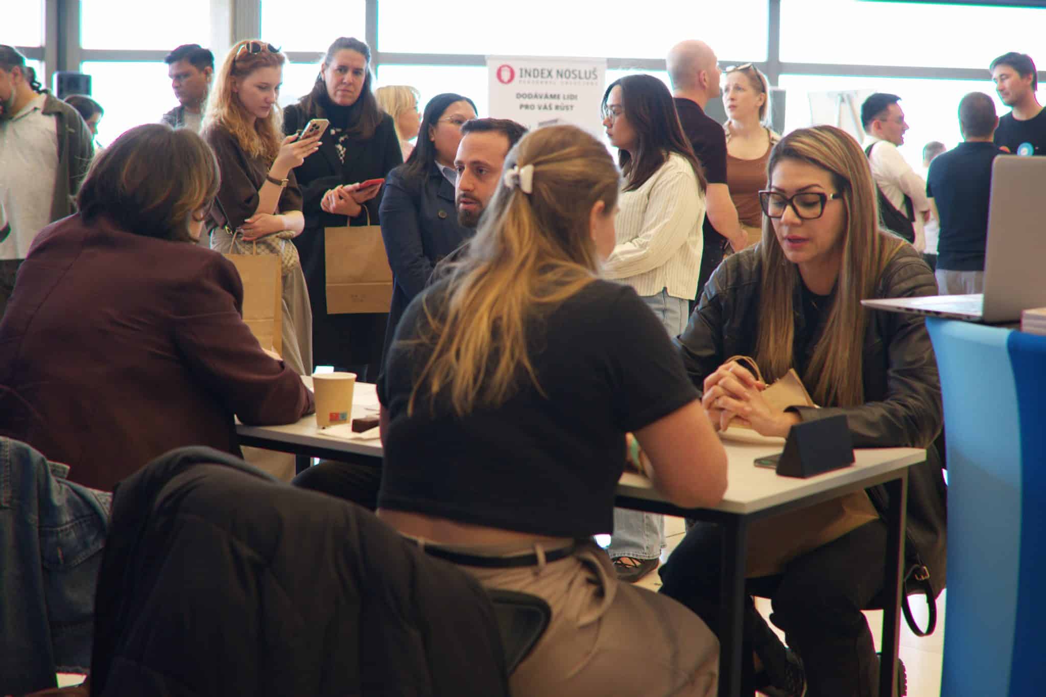 Jobspin career fair consultation with international candidate