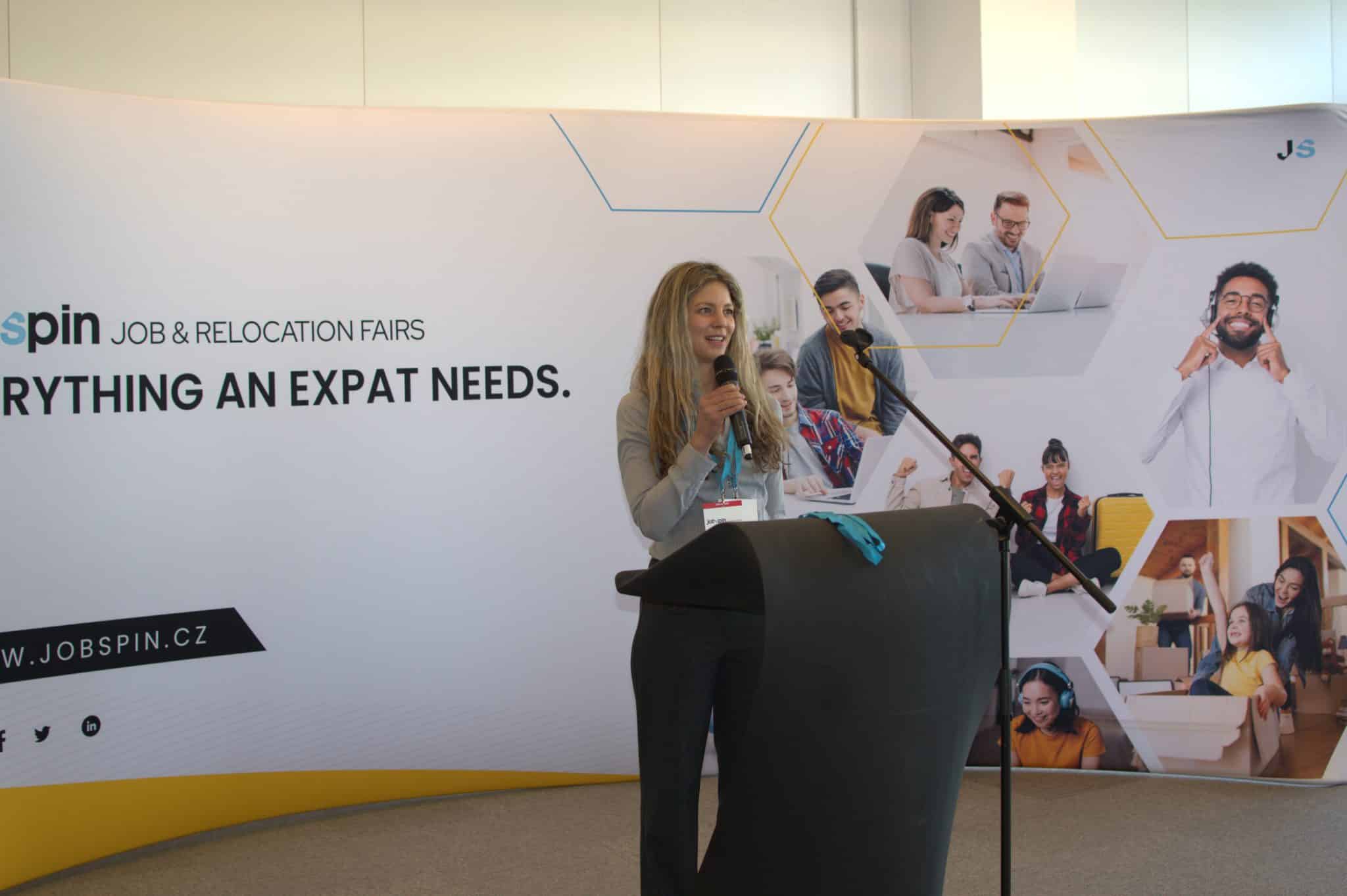 Kate speaking at a Jobspin event